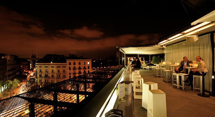 Condes De Hotell