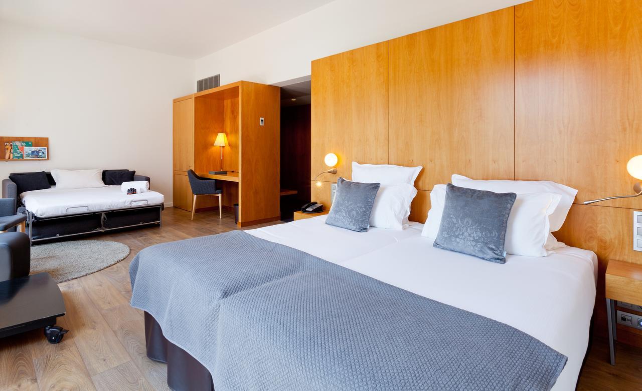 Condes De Hotell 4*